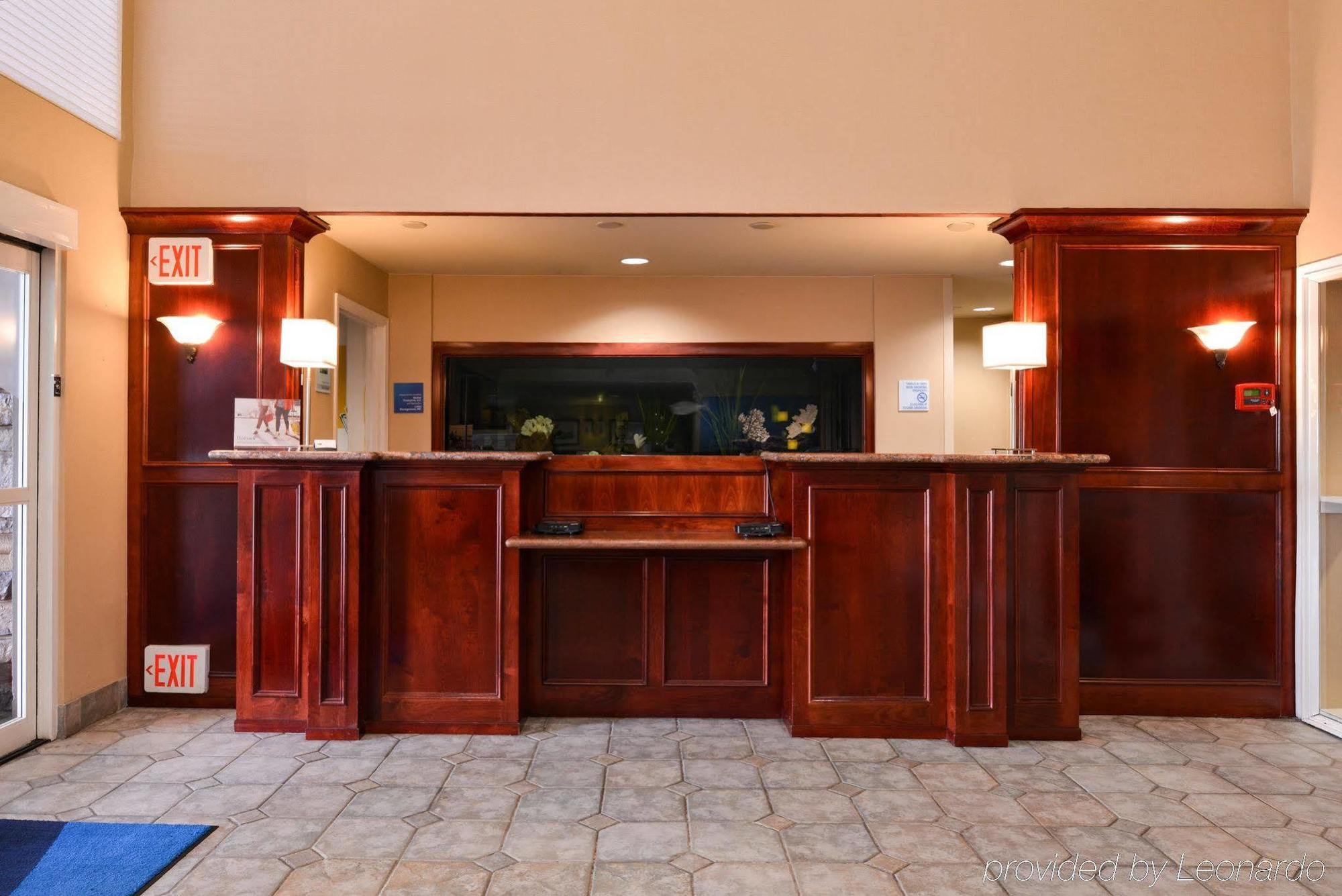 Holiday Inn Express & Suites Watsonville By Ihg Экстерьер фото
