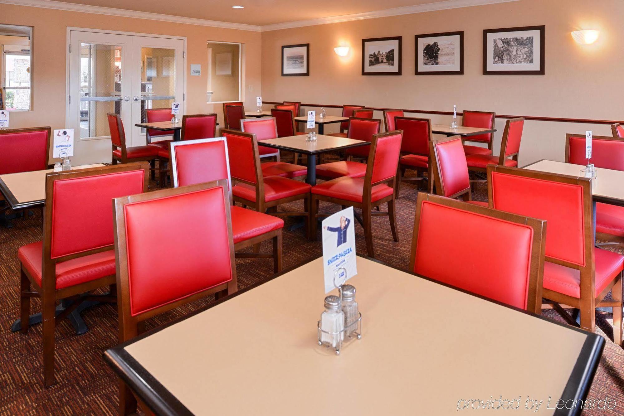 Holiday Inn Express & Suites Watsonville By Ihg Экстерьер фото