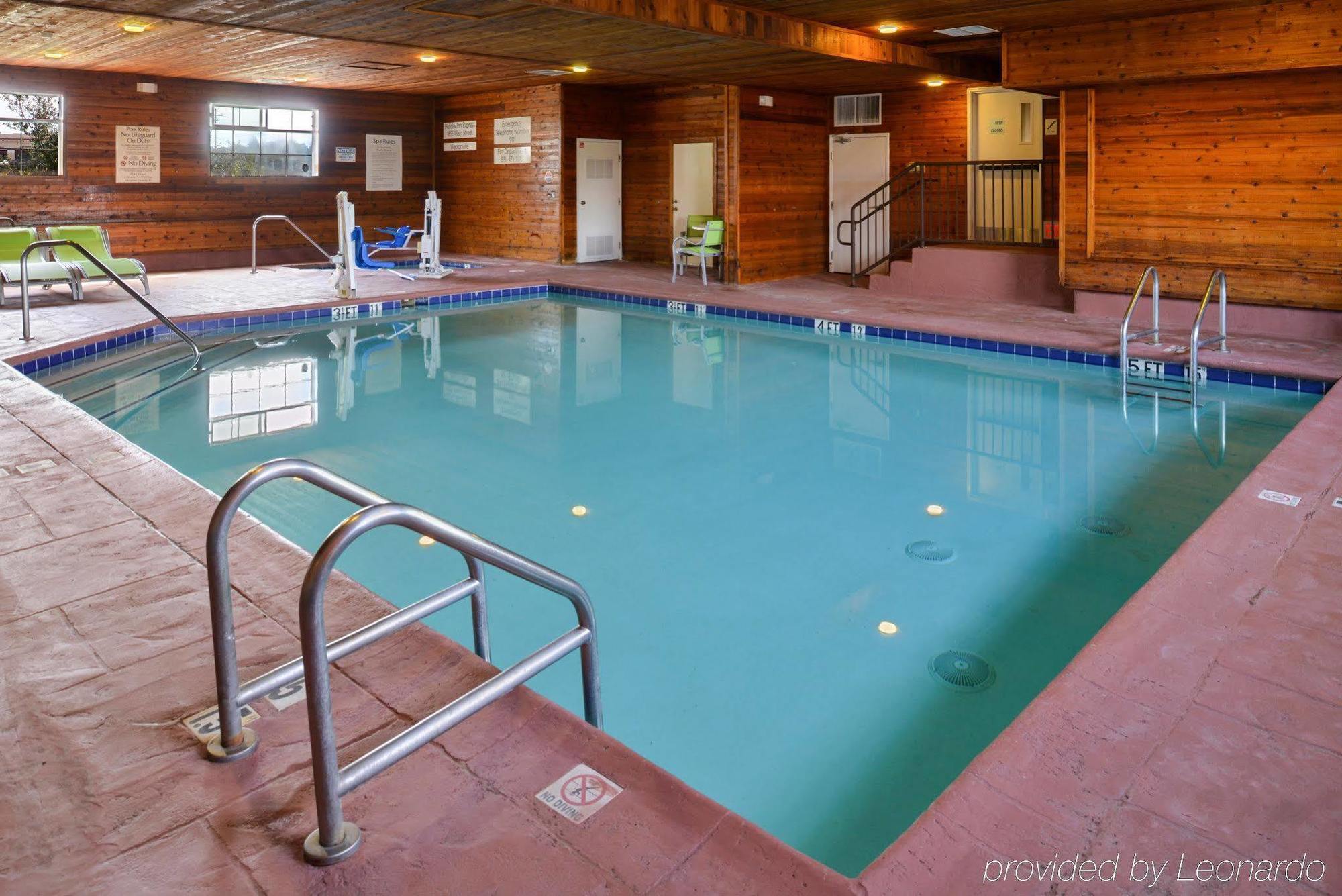Holiday Inn Express & Suites Watsonville By Ihg Экстерьер фото