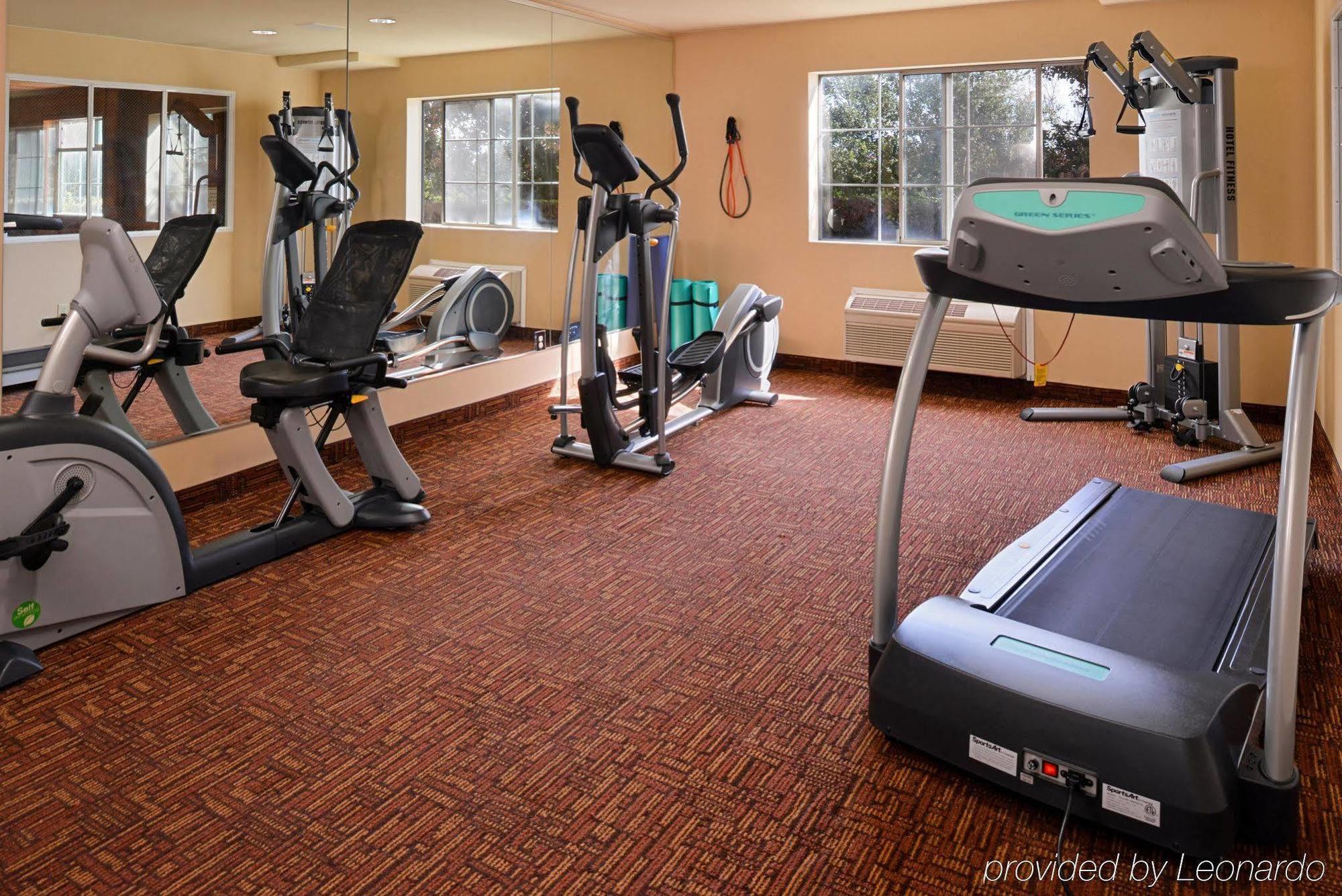 Holiday Inn Express & Suites Watsonville By Ihg Экстерьер фото