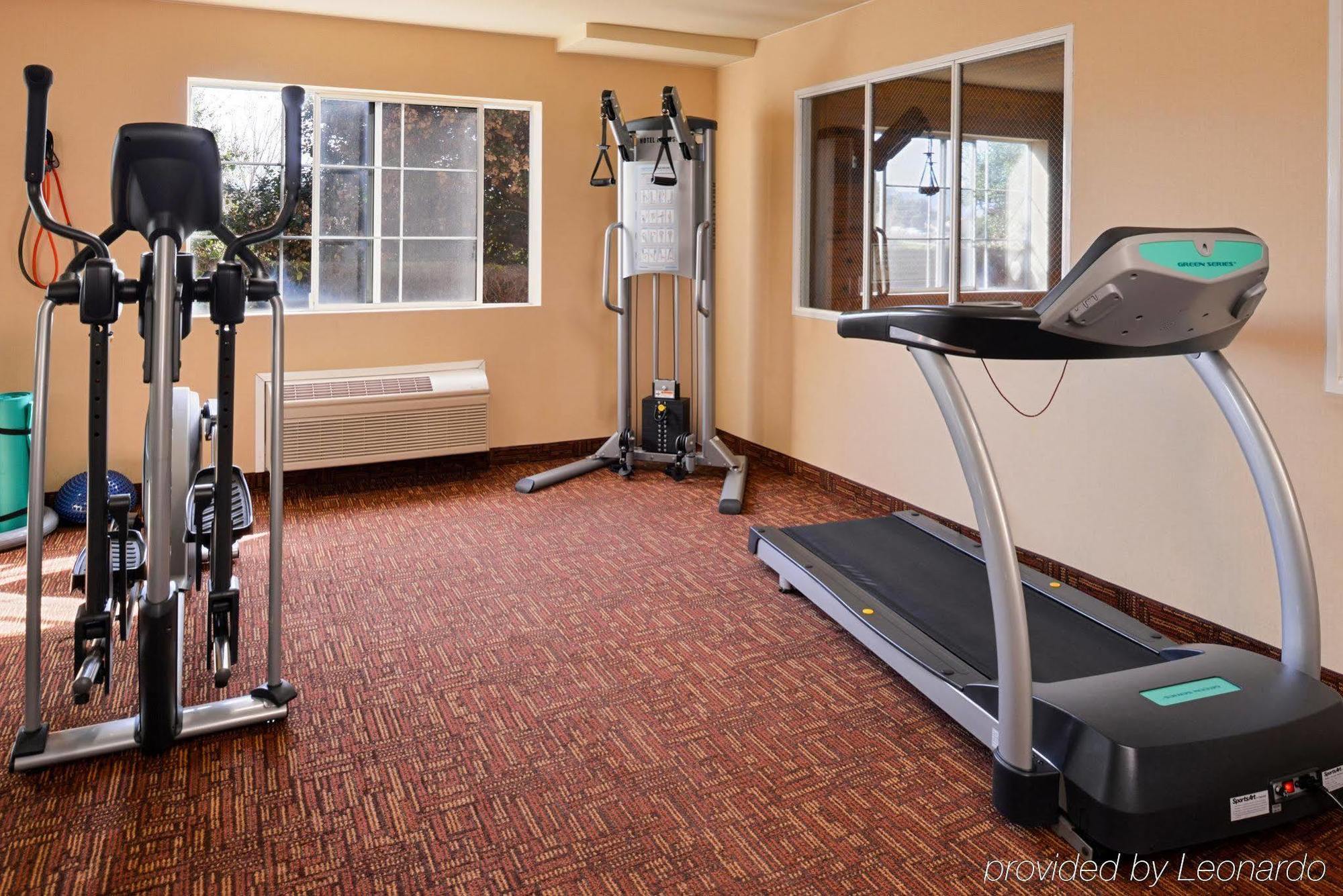 Holiday Inn Express & Suites Watsonville By Ihg Экстерьер фото